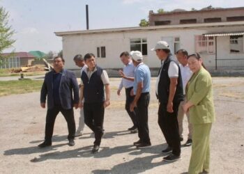 ТҮРКІСТАН: ОРДАБАСЫДА РЕНОВАЦИЯДАН ӨТІП ЖАТҚАН МЕКТЕПТЕР ҚАДАҒАЛАНДЫ