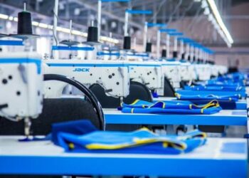 ТӨЛЕБИДЕ БИЫЛ ЖЫЛЫНА 90 МЫҢ ДАНА ЖҰМЫС КИІМІН ДАЙЫНДАЙТЫН ТІГІН ФАБРИКАСЫ ІСКЕ ҚОСЫЛАДЫ