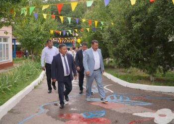 БӘЙДІБЕК: ЖАҢА ҮЛГІДЕГІ МОДУЛЬДІ ЖАТАҚХАНА ҒИМАРАТЫНЫҢ АШЫЛУ САЛТАНАТЫ ӨТТІ