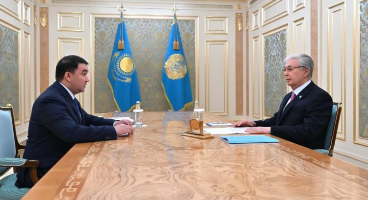 Қасым-Жомарт Тоқаев Түркістан облысының әкімі Нұралхан Көшеровті қабылдады