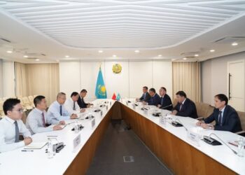 ТҮРКІСТАН ОБЛЫСЫНЫҢ ӘКІМІ НҰРАЛХАН КӨШЕРОВ ШЕТЕЛДІК ИНВЕСТОРЛАРМЕН КЕЛІССӨЗ ЖҮРГІЗДІ