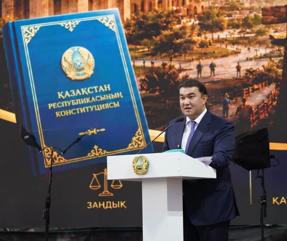 ТҮРКІСТАНДА ПРЕЗИДЕНТ ТАПСЫРМАСЫМЕН САЛЫНҒАН ЕРЕКШЕ ЭКОПАРК АШЫЛЫП, ЖАҢА КОНСТИТУЦИЯНЫ ҚОЛДАУҒА АРНАЛҒАН АКЦИЯ ӨТТІ