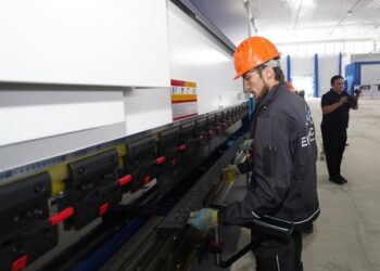 ТҮРКІСТАН ОБЛЫСЫ КЕНТАУ ҚАЛАСЫНДА ЗАМАНАУИ ЕКІ ЗАУЫТ АШЫЛДЫ