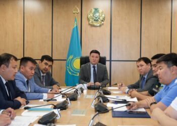 ТҮРКІСТАН: ҚОҒАМДАҒЫ ТҮЙТКІЛДЕРДІ ШЕШУ ЖОЛДАРЫ САРАЛАНДЫ
