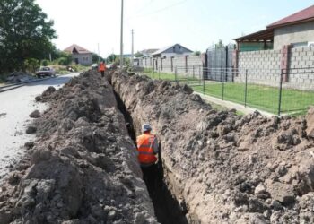 САРЫАҒАШ: АҚЖАР, ДЕРБІСЕК ЕЛДІ МЕКЕНДЕРІНІҢ АУЫЗ СҮ ЖҮЙЕЛЕРІН ЖАҢҒЫРТУ ЖҰМЫСТАРЫ ЖҮРІП ЖАТЫР